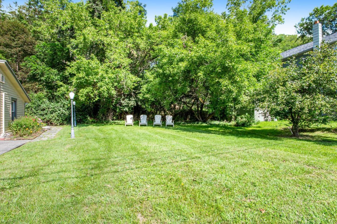 Champagne House Studios Hammondsport Exterior photo